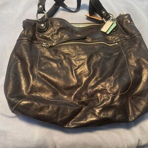 Coach Black Leather Shoulder Bag with Sleek Design